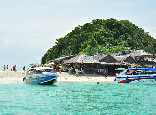 Half Day Tour to Khai Island by Speed Boat