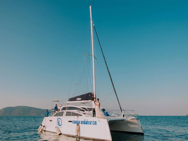 Private Catamaran to Coral  Island