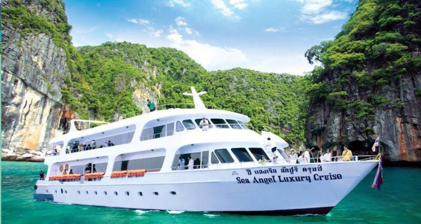 Ferry Transfer to Phi Phi